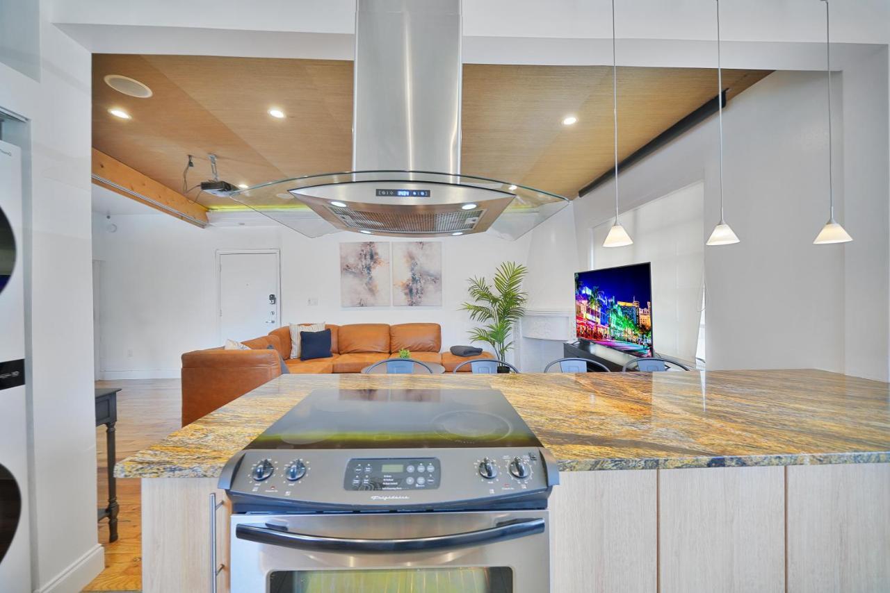 Large & Bright Sleep Up To 8 Only 2Min From Ocean! Lägenhet Miami Beach Exteriör bild